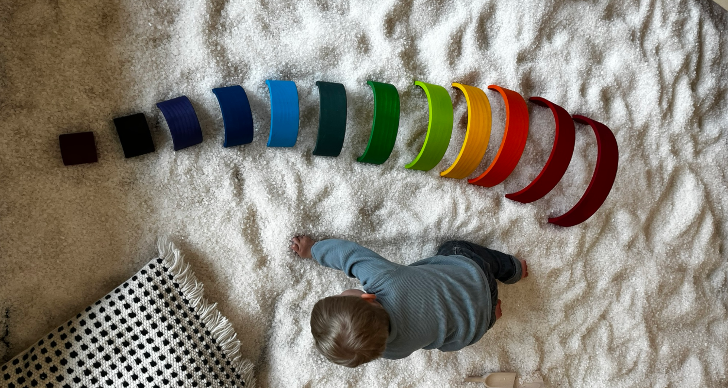 Salzspielzeit bei slöks – Raum mit Halitsalz, Spielgeräten nach Montessori
